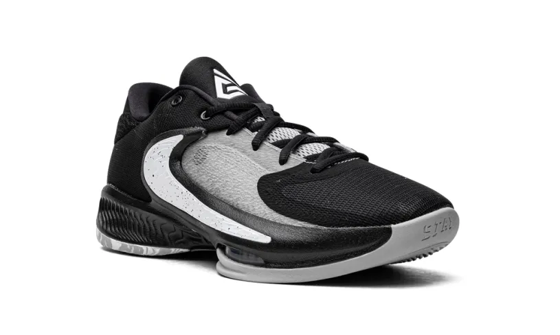 Nike Basketball Zoom Freak 4 'Oreo'